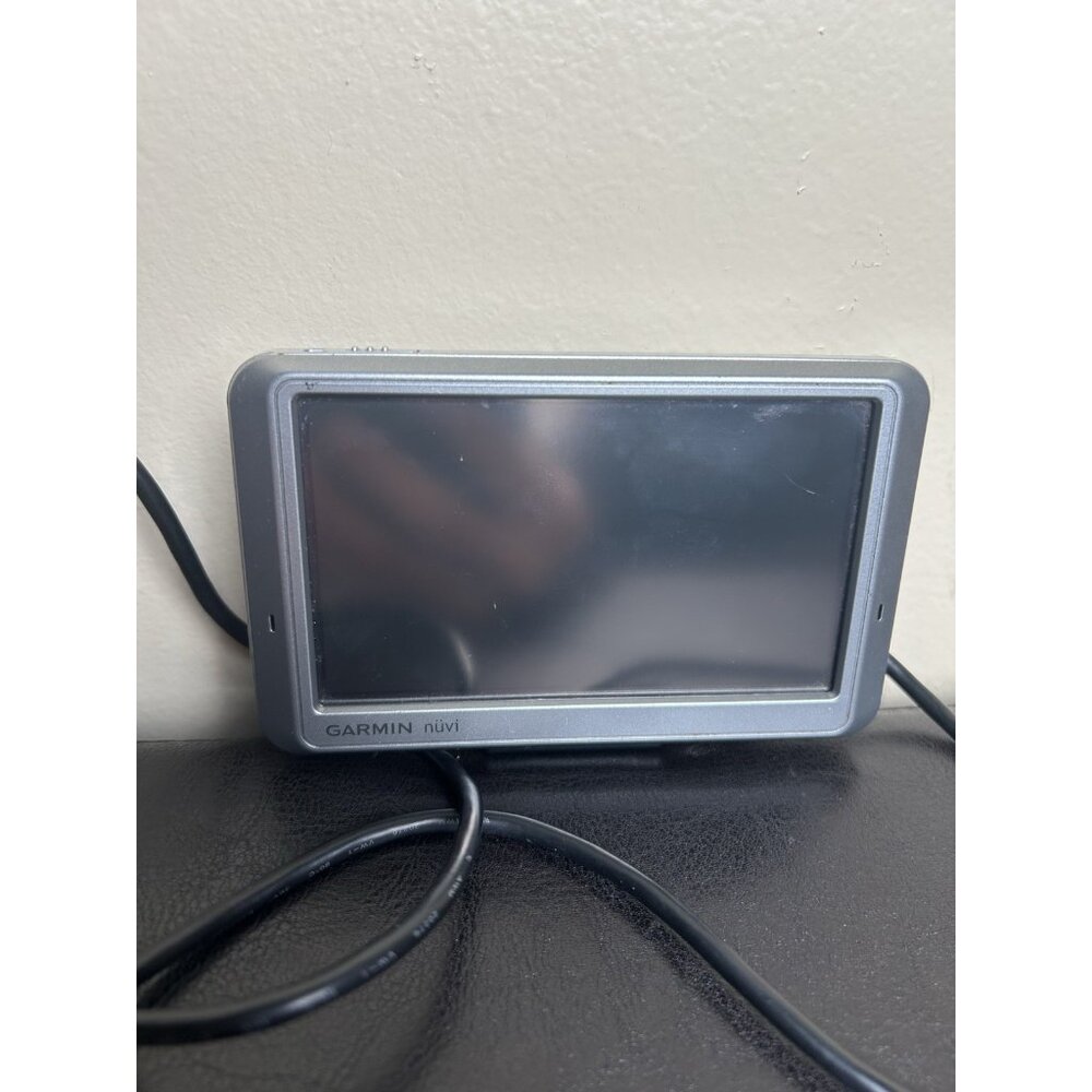 Garmin nuvi 750 Silver Portable 4.3" Color Touchscreen GPS Navigator Works